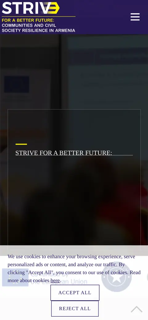 strive4future.am հեռախոսի էկրանին